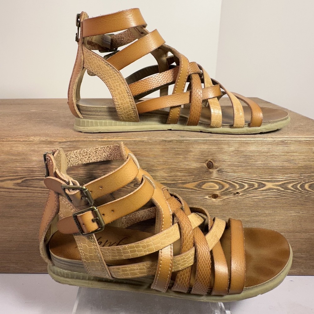 Blowfish Malibu Bolivia Gladiator Sandals Womens 7.5 Tan Strappy Boho Festival
